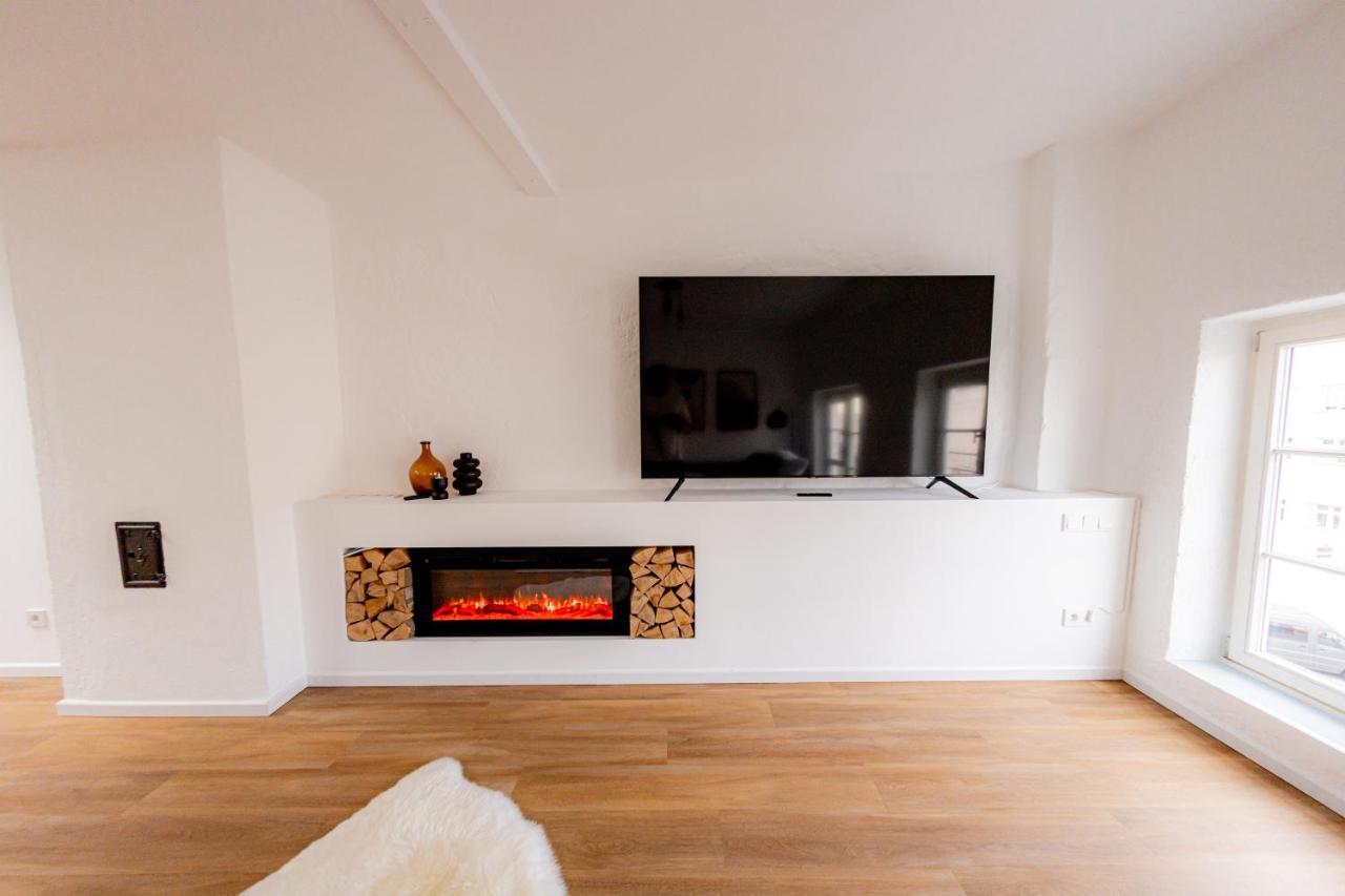 Highlight Am Stadtplatz Muehldorf - C4S Come4Stay - 2 Zimmer Wohnung I Bis Zu 5 Gaeste 외부 사진