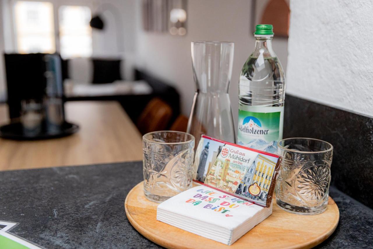 Highlight Am Stadtplatz Muehldorf - C4S Come4Stay - 2 Zimmer Wohnung I Bis Zu 5 Gaeste 외부 사진