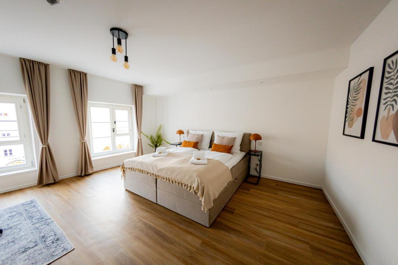 Highlight Am Stadtplatz Muehldorf - C4S Come4Stay - 2 Zimmer Wohnung I Bis Zu 5 Gaeste 외부 사진