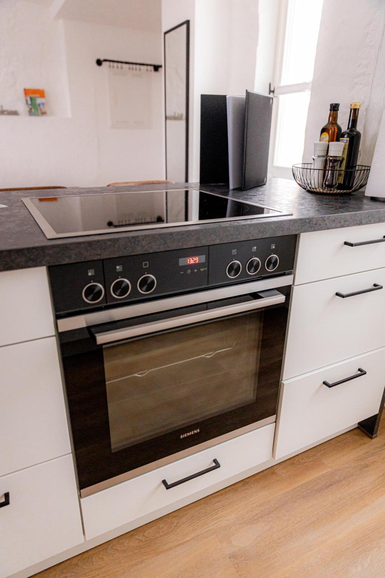 Highlight Am Stadtplatz Muehldorf - C4S Come4Stay - 2 Zimmer Wohnung I Bis Zu 5 Gaeste 객실 사진